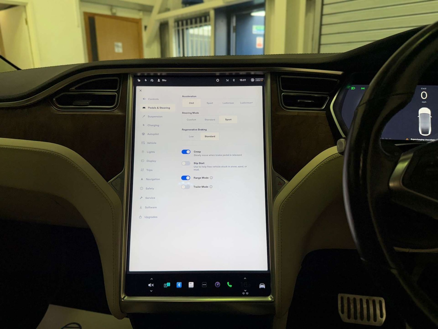 Used Tesla Model X 2018 for sale - 76290988: Photo 26