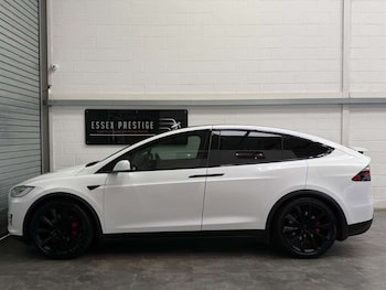 Used Tesla Model X 2018 for sale - 76290988: Photo
