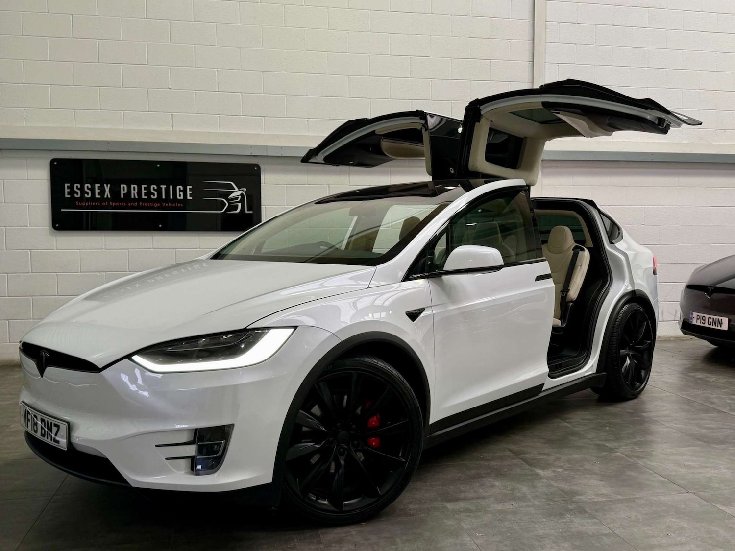 Used Tesla Model X 2018 for sale - 76290988: Photo 9