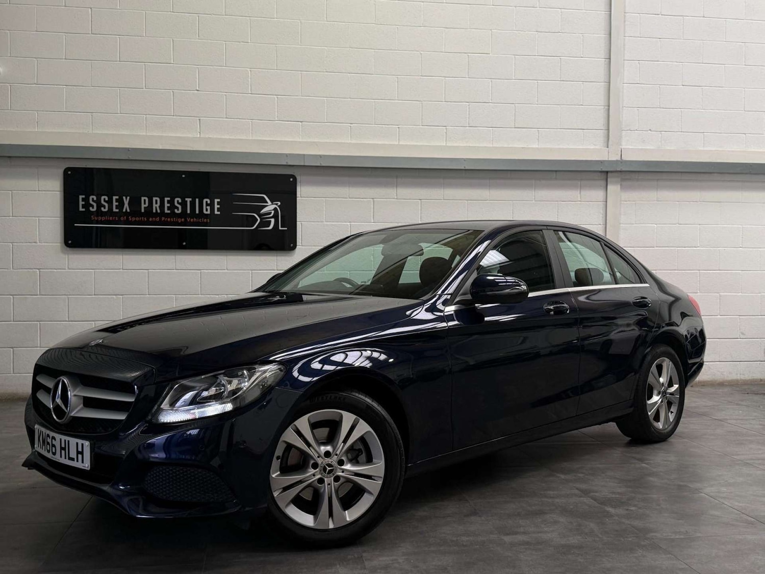 Used Mercedes-Benz C-Class 2017 for sale - 76197227: Photo 9