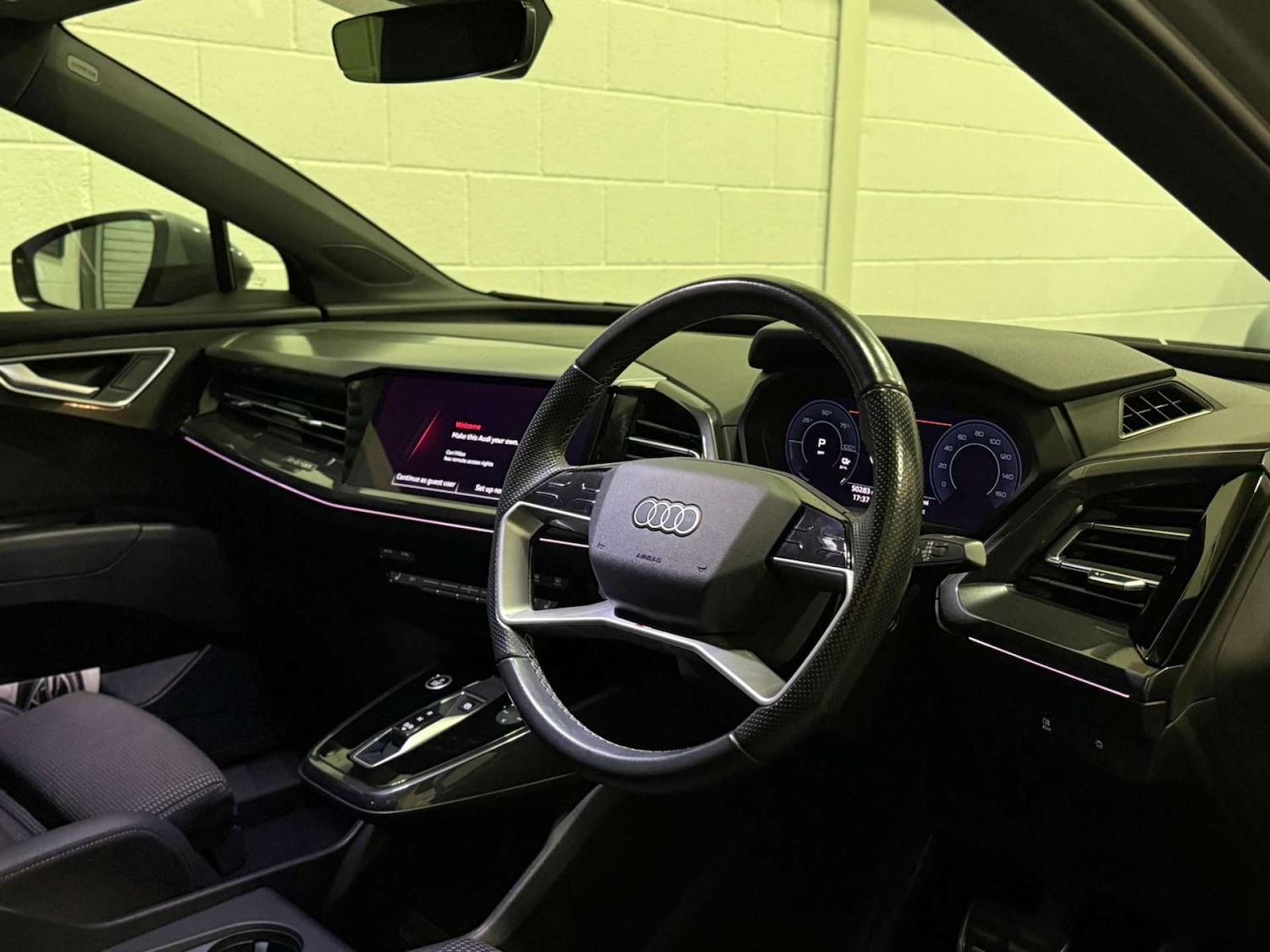 Used Audi Q4 e-tron 2022 for sale - 76829834: Photo 14