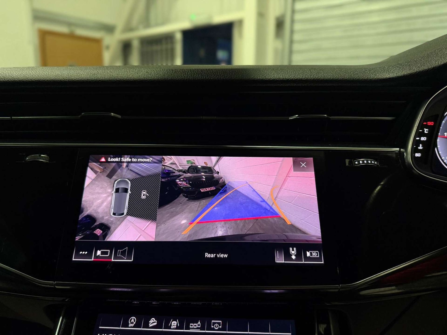 Used Audi Q8 2019 for sale - 76699677: Photo 20