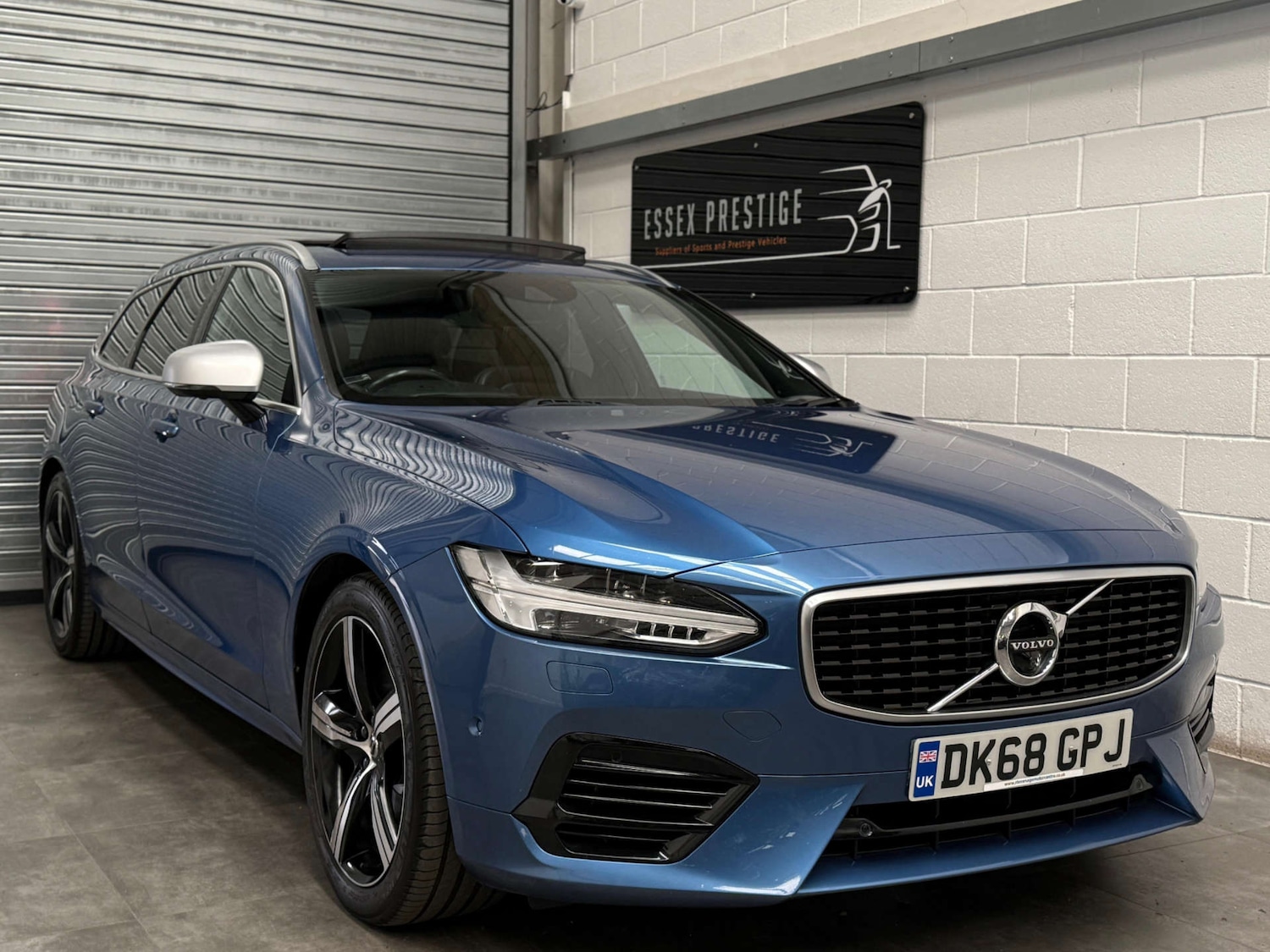 Used Volvo V90 2018 for sale - 76285146: Photo 1