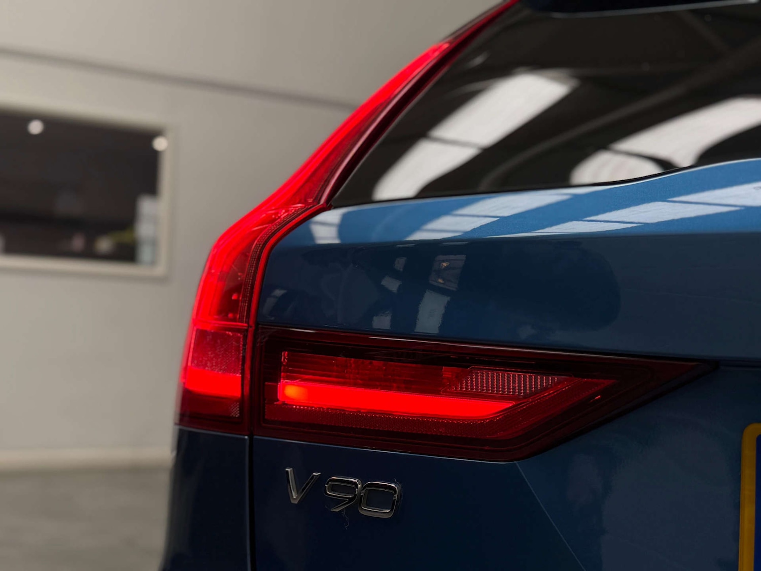 Used Volvo V90 2018 for sale - 76285146: Photo 11