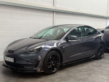 Used Tesla Model 3 2023 for sale - 79523085: Photo