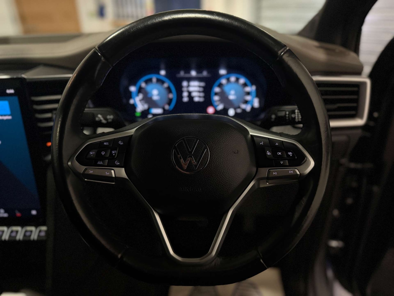 Used Volkswagen Amarok 2023 for sale - 77452495: Photo 13