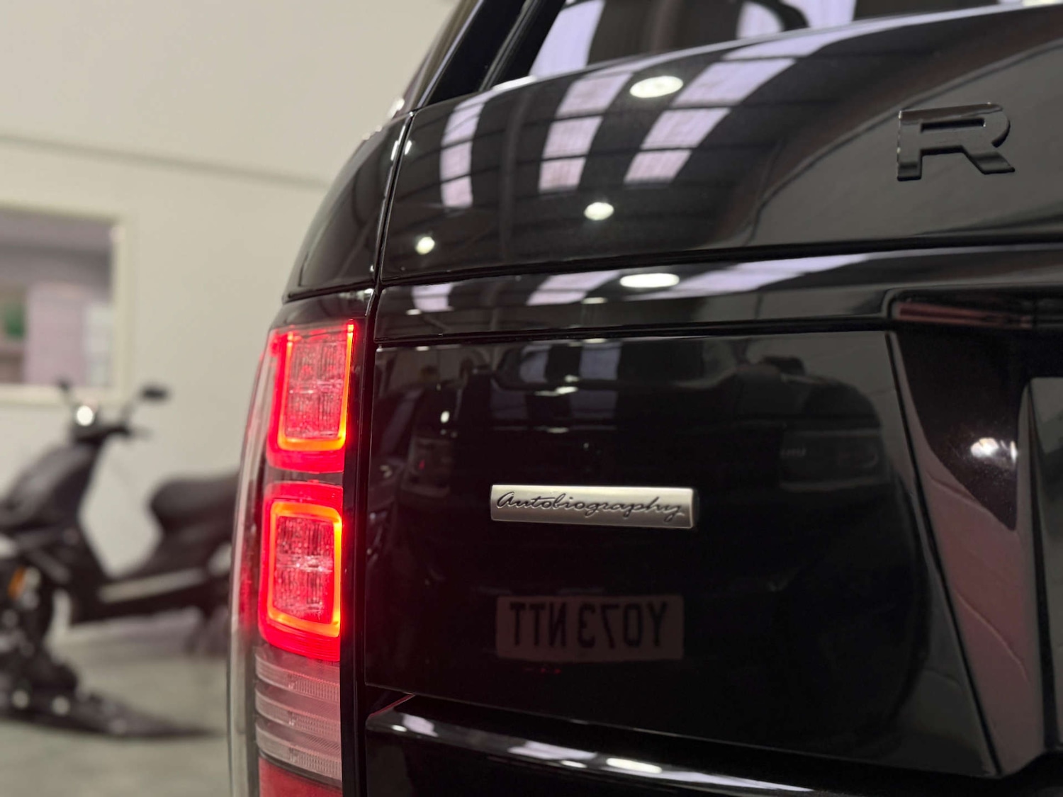 Used Land Rover Range Rover 2017 for sale - 77974131: Photo 12