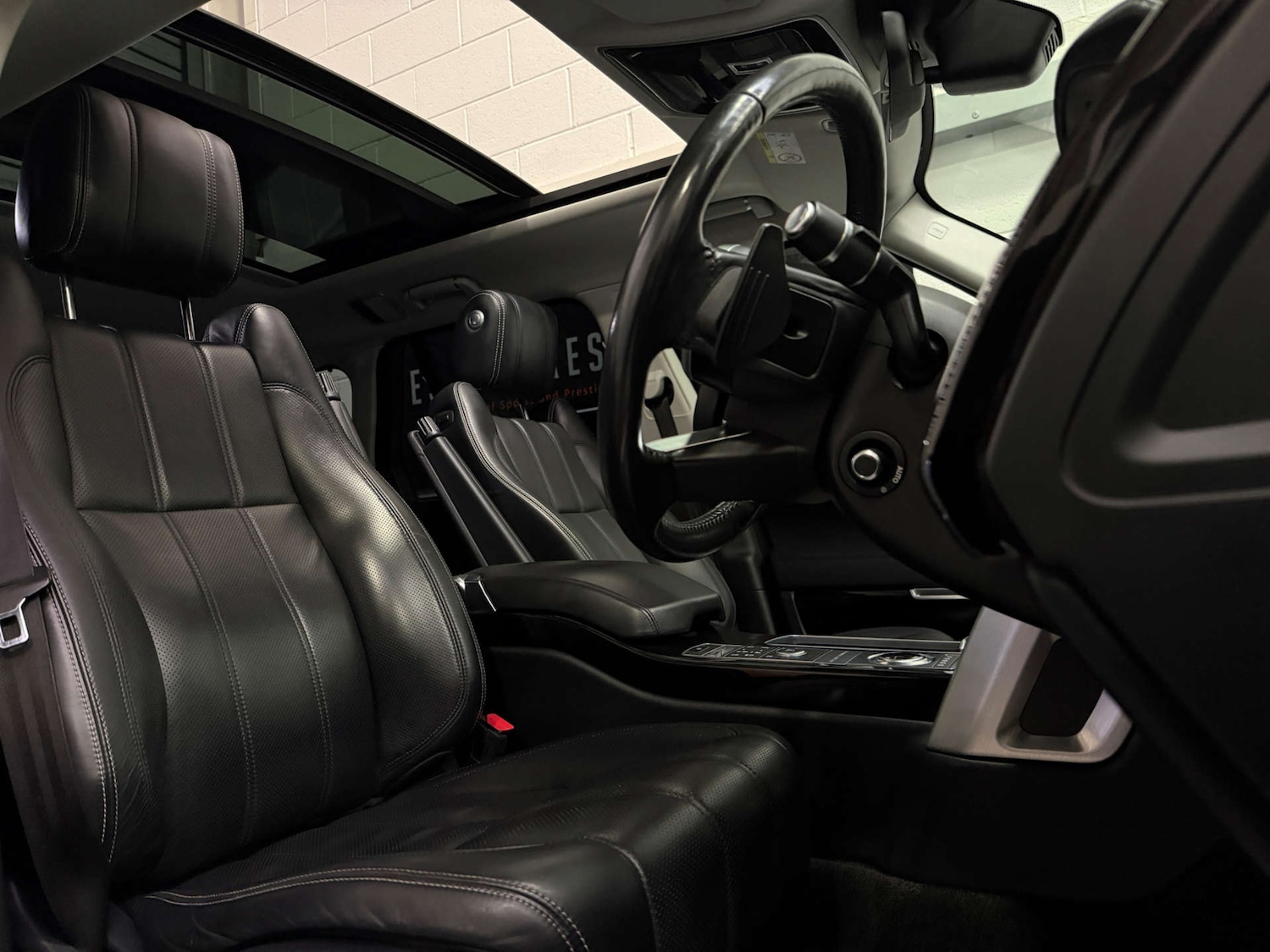 Used Land Rover Range Rover 2017 for sale - 77974131: Photo 15