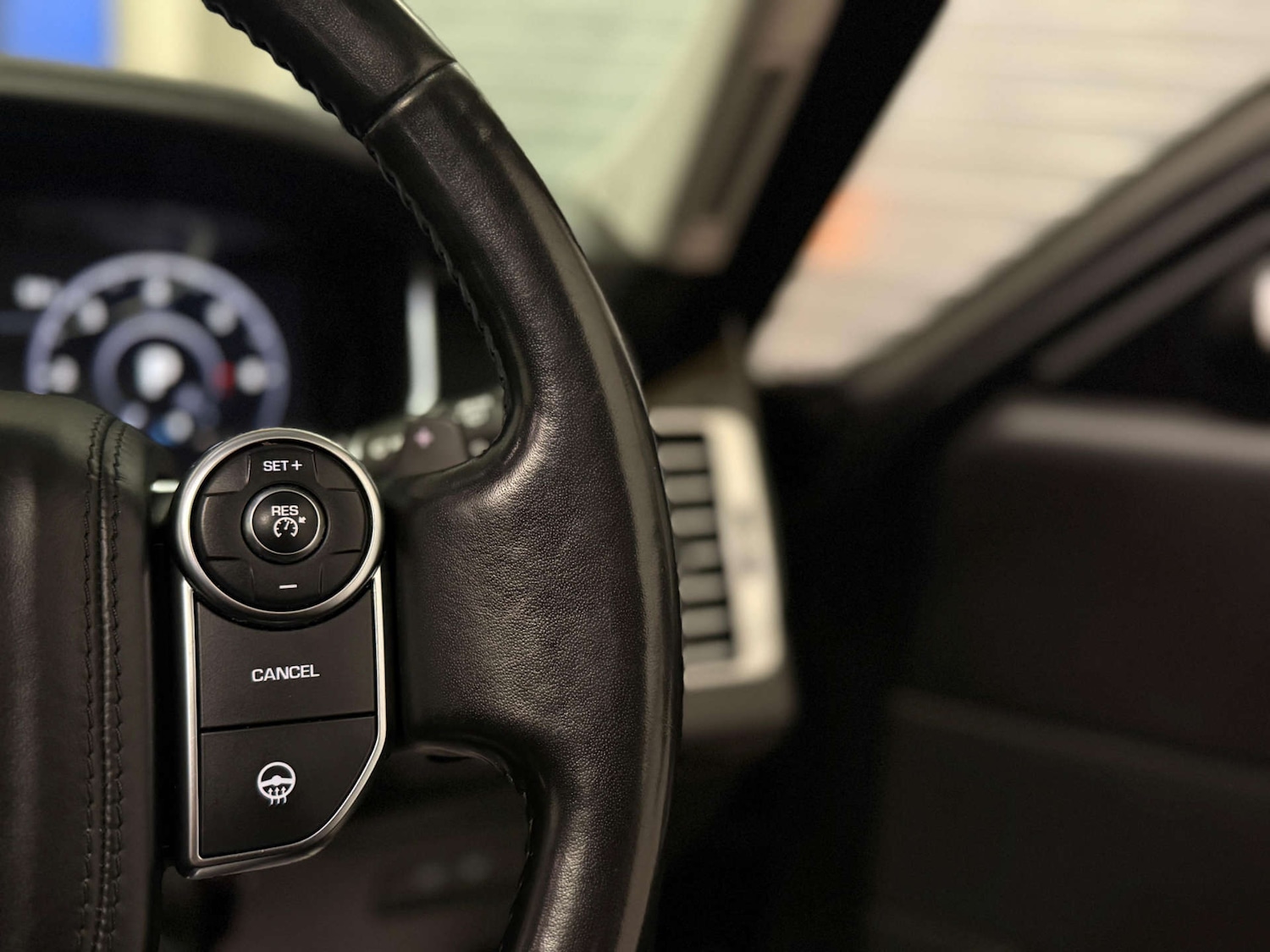 Used Land Rover Range Rover 2017 for sale - 77974131: Photo 27