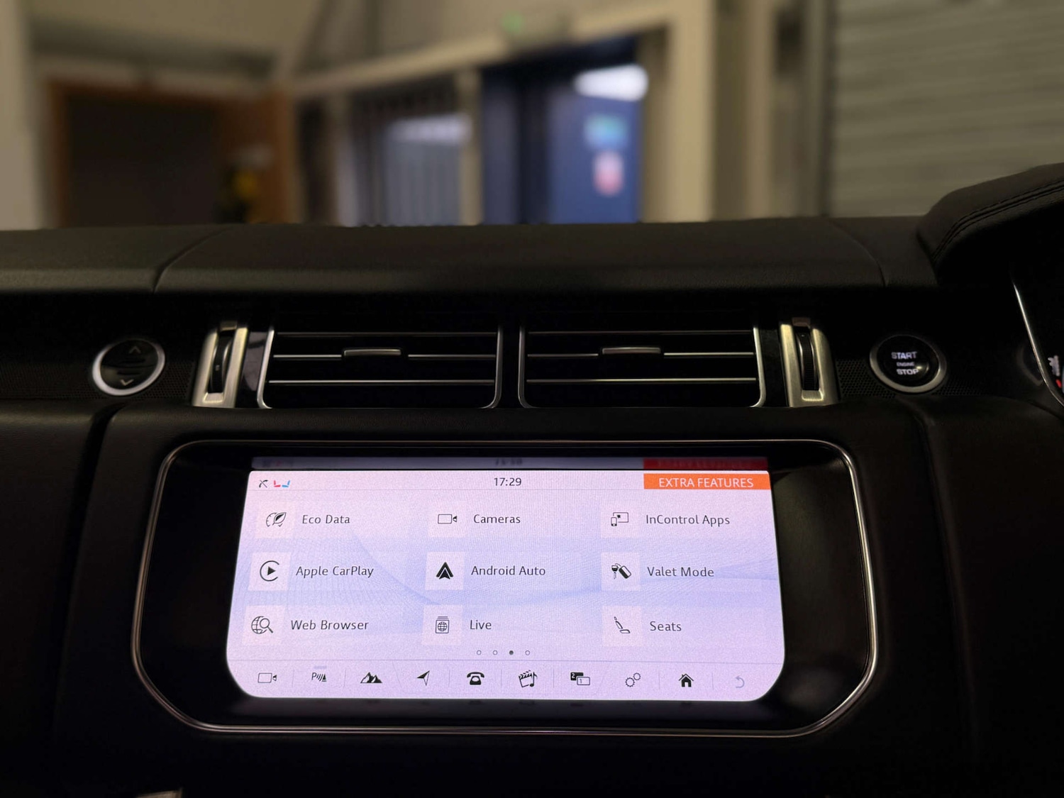 Used Land Rover Range Rover 2017 for sale - 77974131: Photo 28