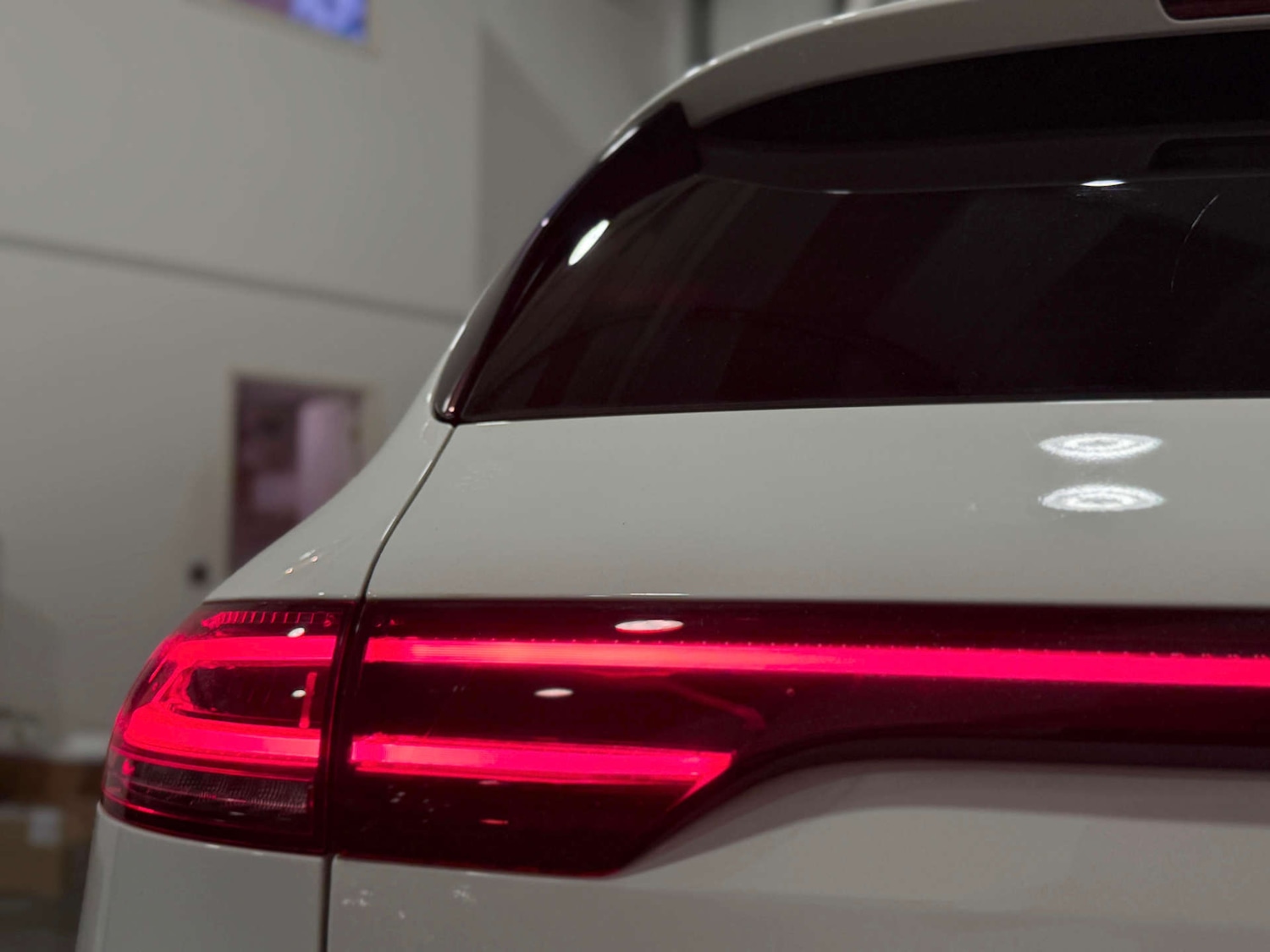 Used Mercedes-Benz EQC 2021 for sale - 76571369: Photo 9