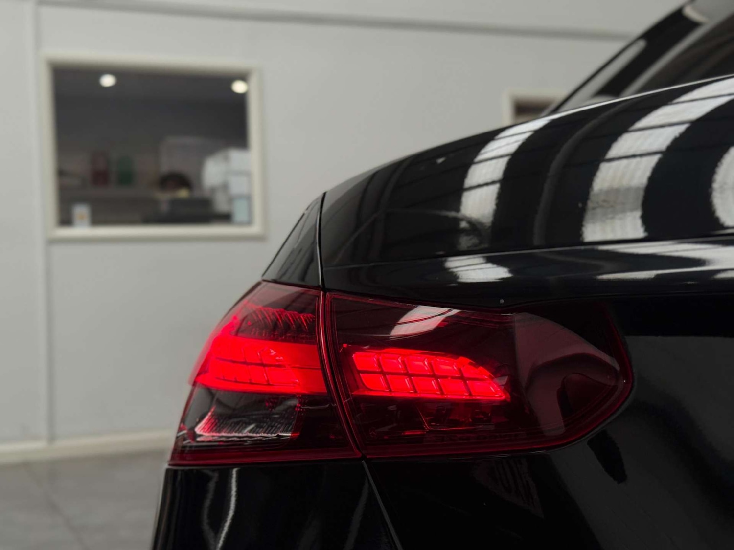 Used Mercedes-Benz E Class 2020 for sale - 76542269: Photo 10