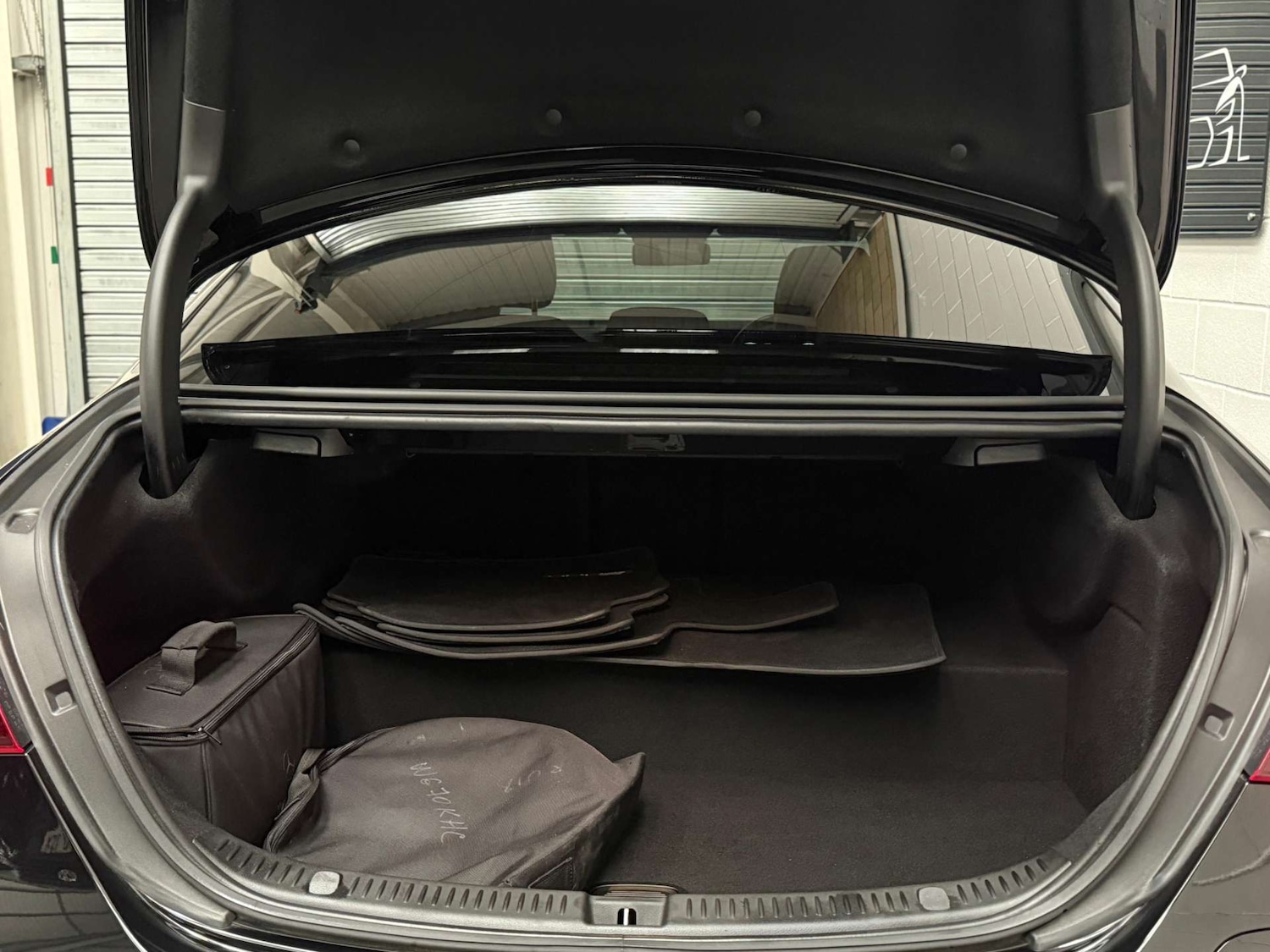 Used Mercedes-Benz E Class 2020 for sale - 76542269: Photo 26