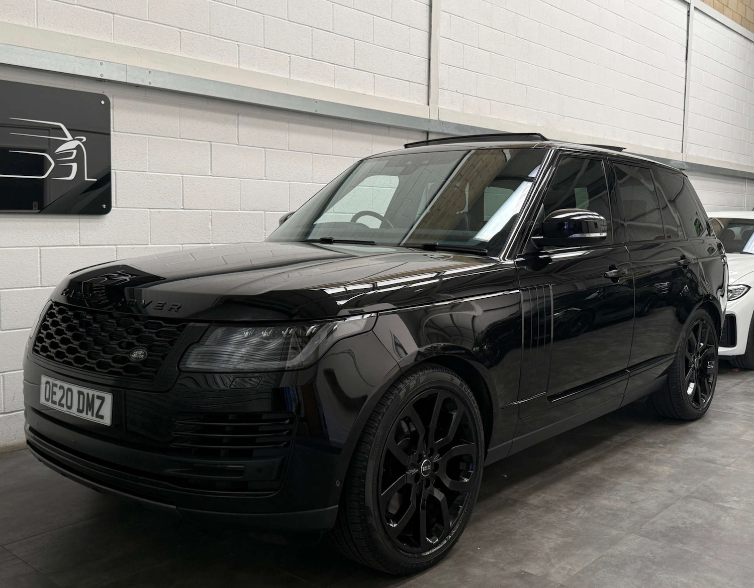 Used Land Rover Range Rover 2020 for sale - 76277857: Photo 3