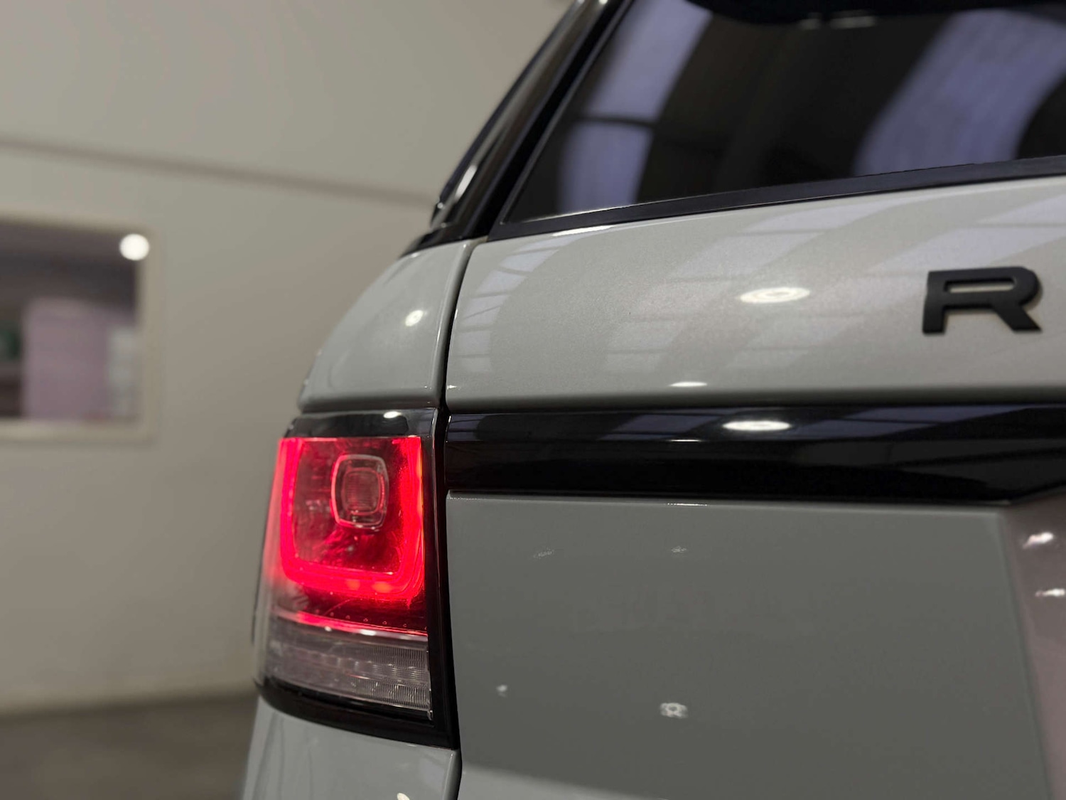 Used Land Rover Range Rover Sport 2015 for sale - 77065385: Photo 10