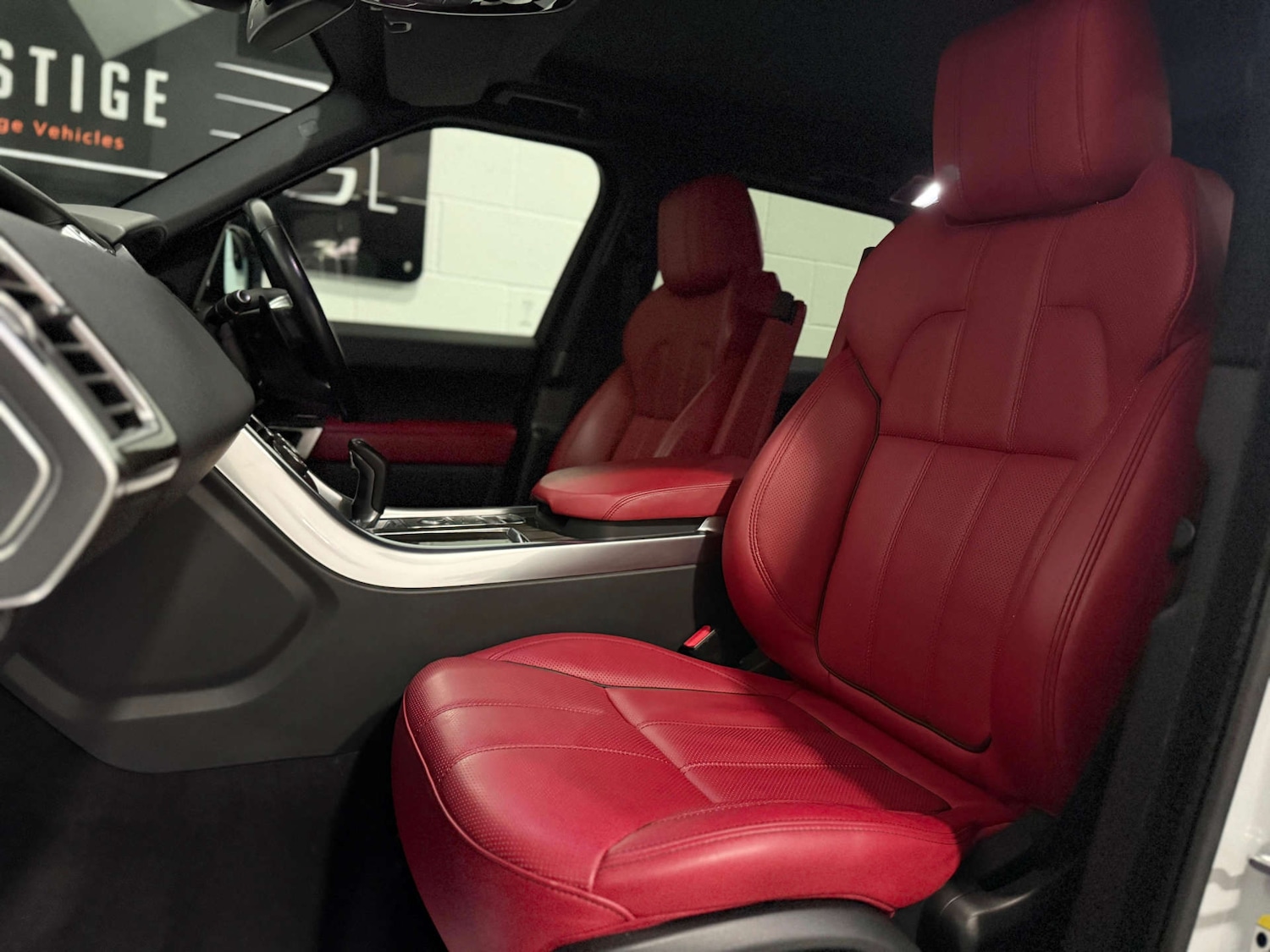 Used Land Rover Range Rover Sport 2015 for sale - 77065385: Photo 17