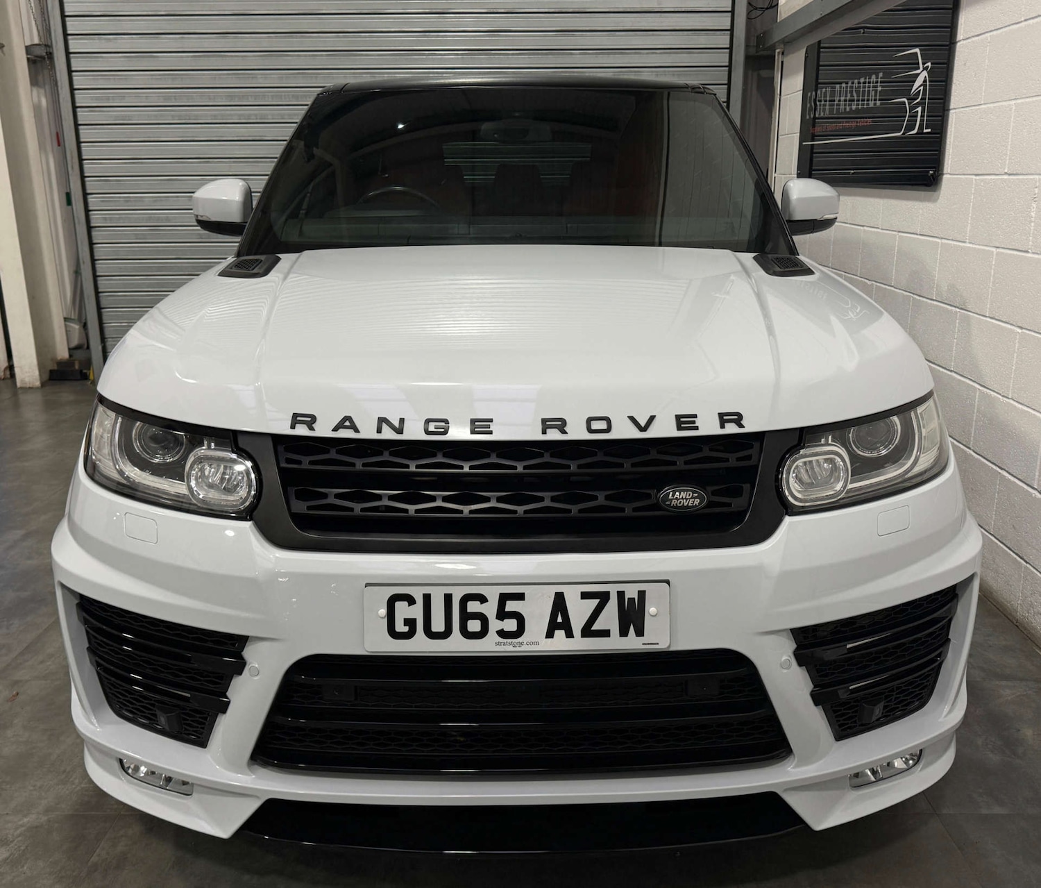 Used Land Rover Range Rover Sport 2015 for sale - 77065385: Photo 2