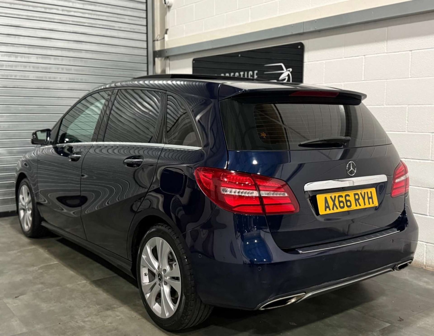 Used Mercedes-Benz B Class 2016 for sale - 76604266: Photo 8