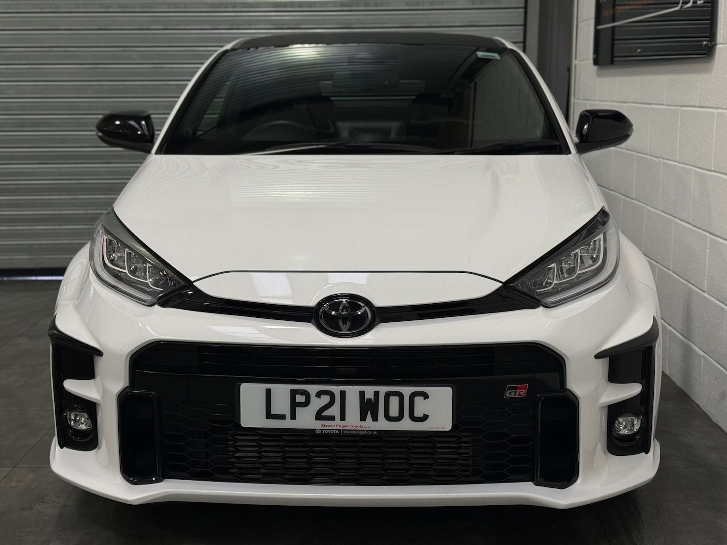 Used Toyota Yaris 2021 for sale - 77151115: Photo 2
