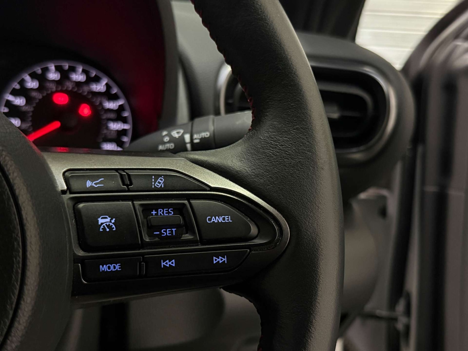 Used Toyota Yaris 2021 for sale - 77151115: Photo 25