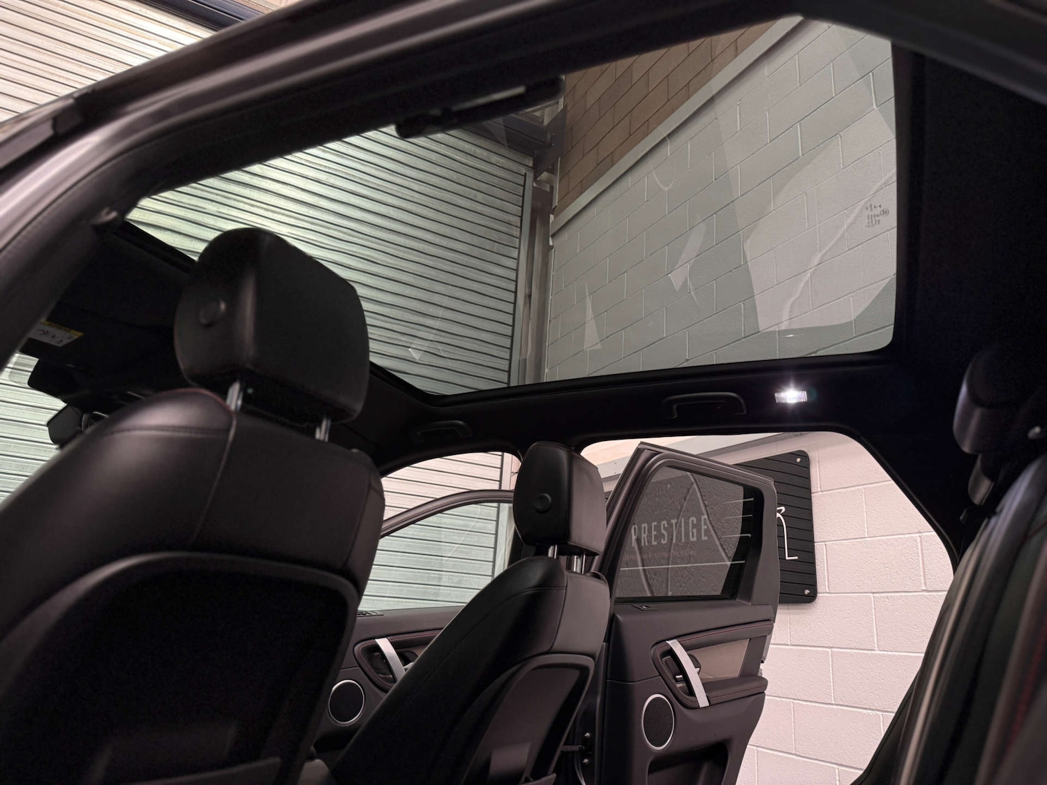 Used Land Rover Discovery Sport 2019 for sale - 77937323: Photo 26