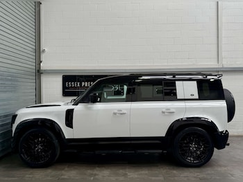 Used Land Rover Defender 2021 for sale - 75165679: Photo