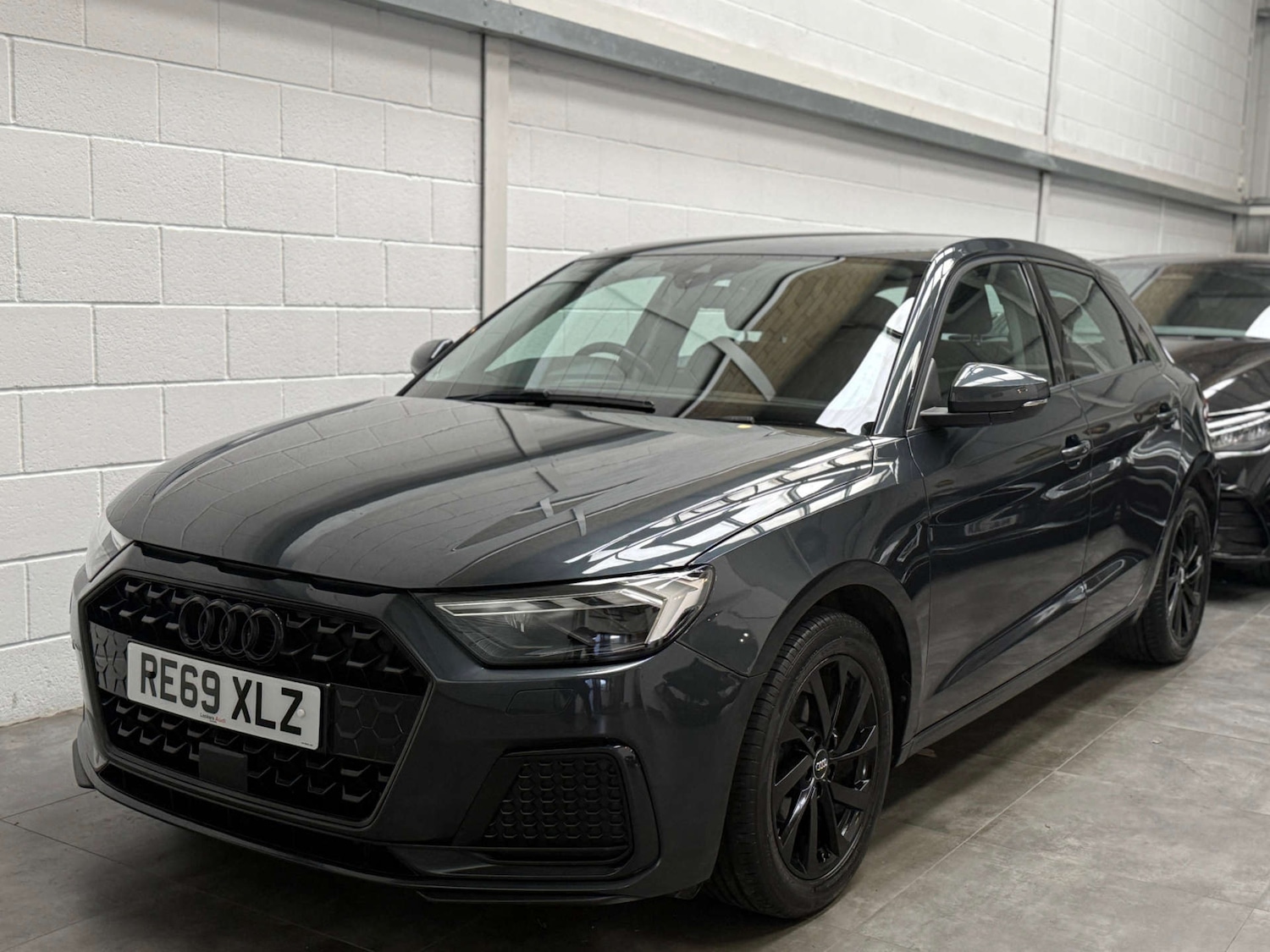 Used Audi A1 2019 for sale - 78125402: Photo 3
