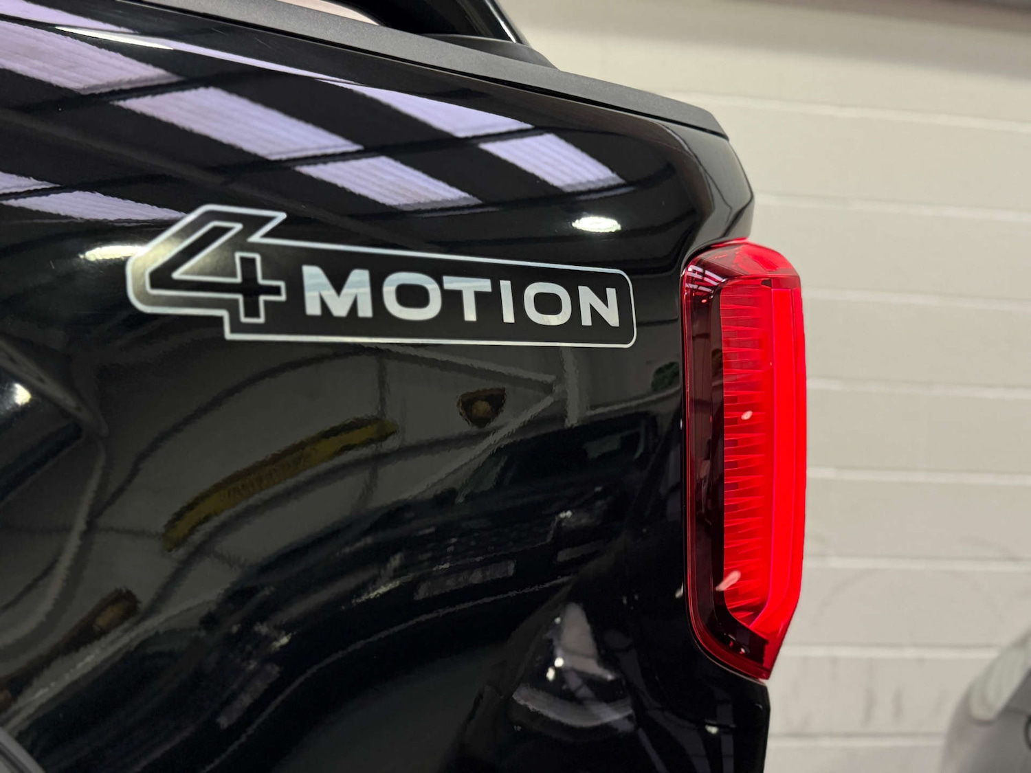 Used Volkswagen Amarok 2024 for sale - 77132815: Photo 13