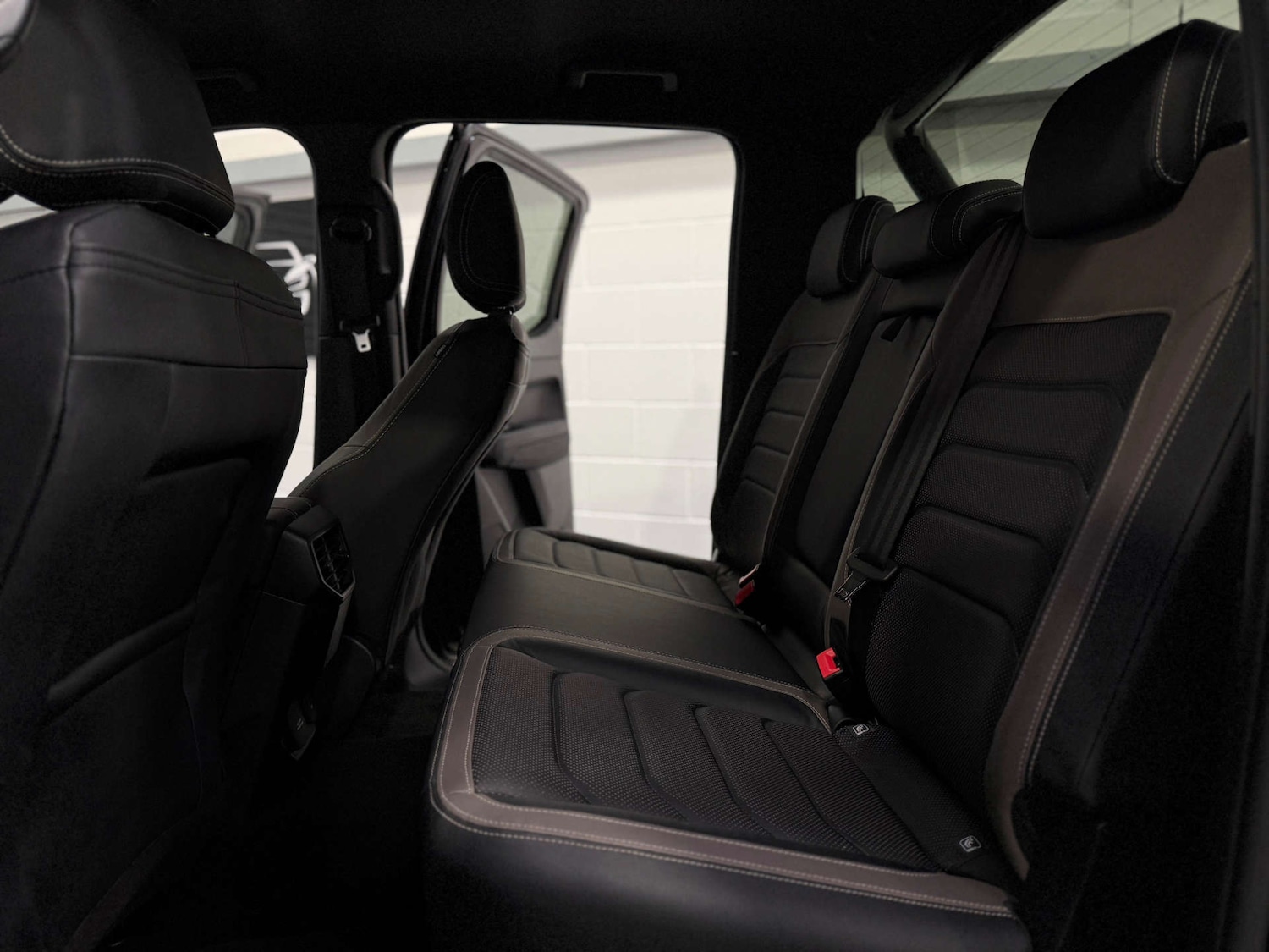 Used Volkswagen Amarok 2024 for sale - 77132815: Photo 19