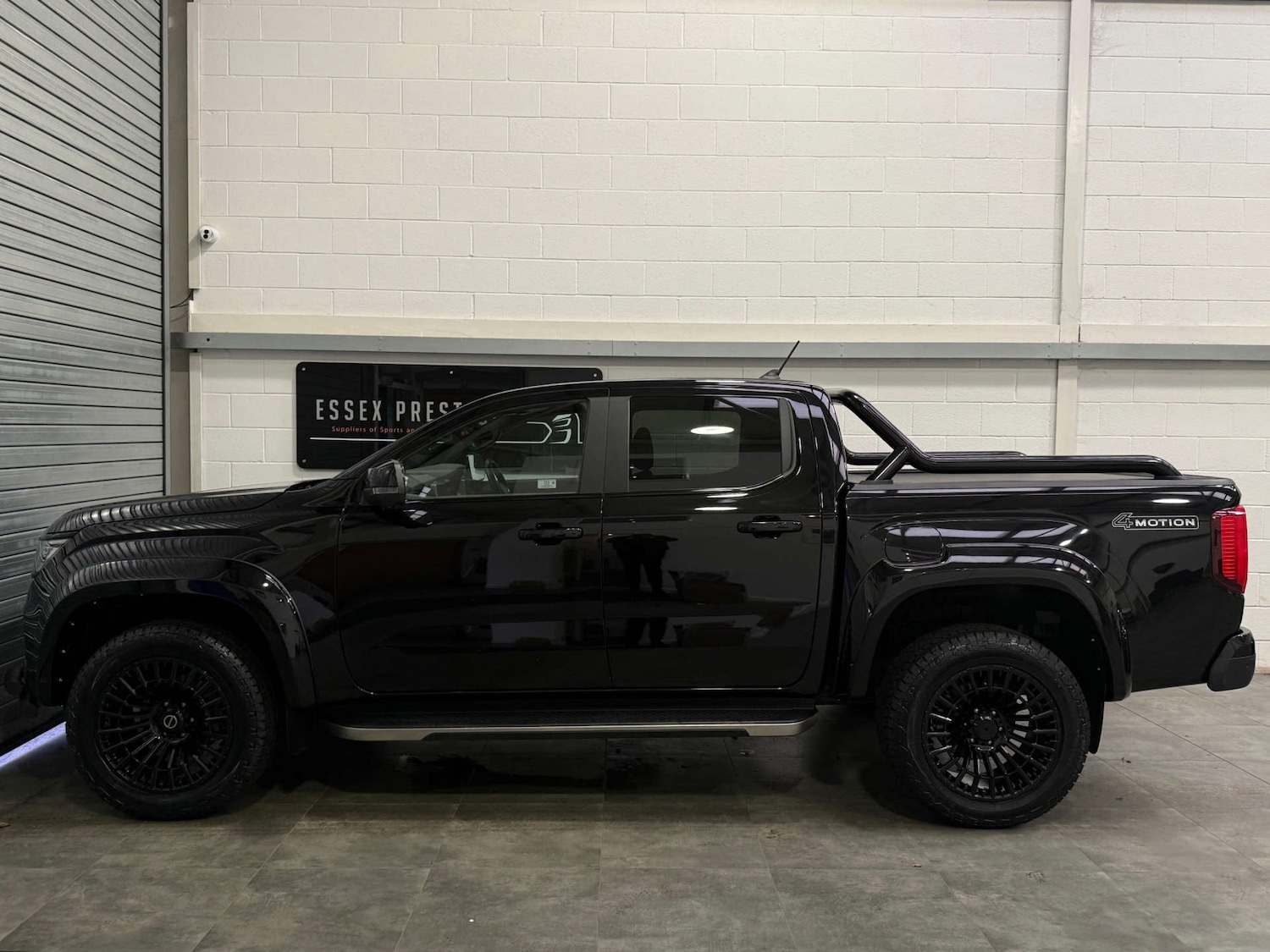 Used Volkswagen Amarok 2024 for sale - 77132815: Photo 5