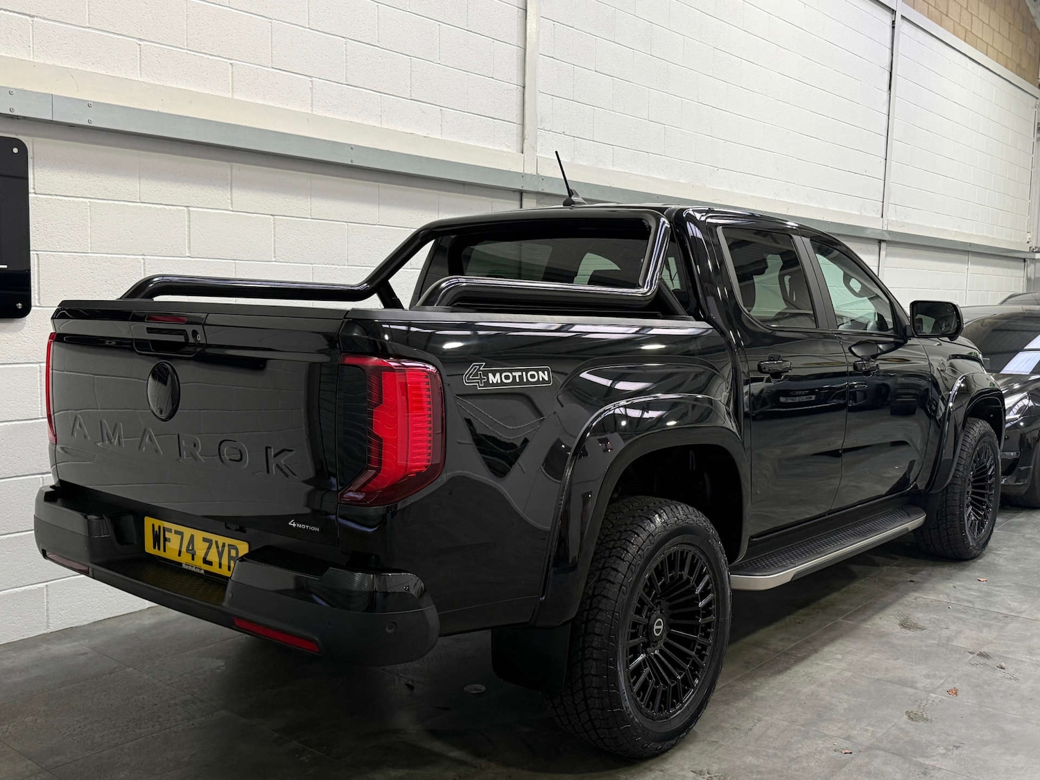 Used Volkswagen Amarok 2024 for sale - 77132815: Photo 6