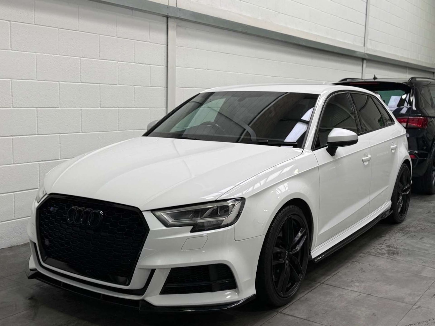 Used Audi A3 2018 for sale - 77301759: Photo 3