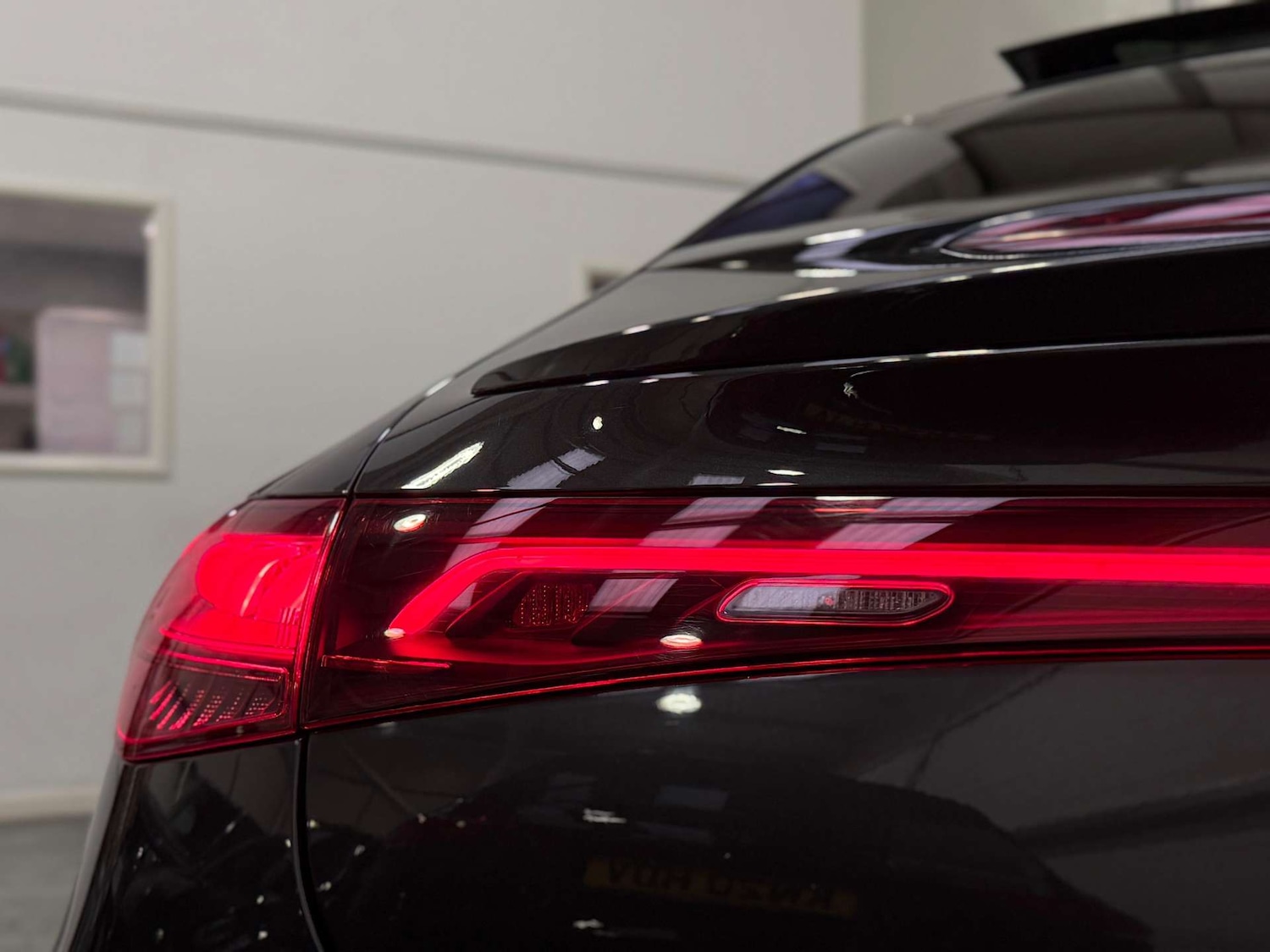 Used Mercedes-Benz EQA 2023 for sale - 76547296: Photo 12