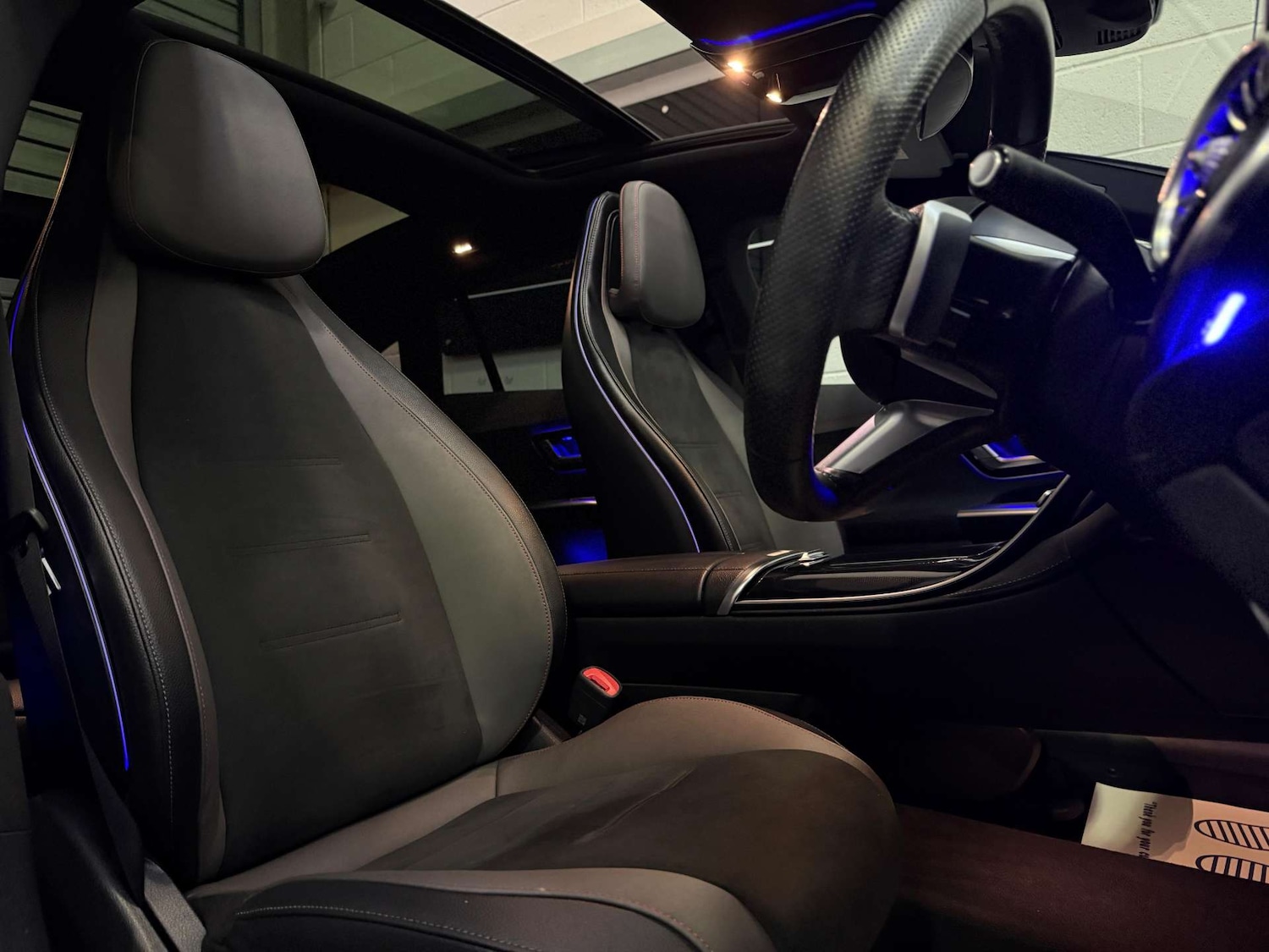 Used Mercedes-Benz EQA 2023 for sale - 76547296: Photo 15