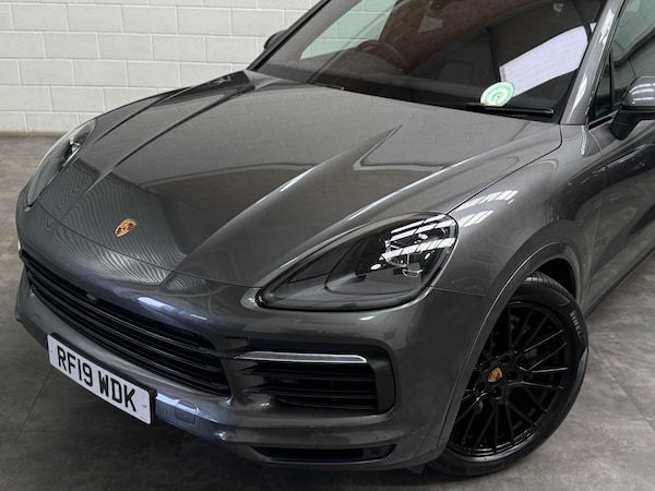 Used Porsche Cayenne 2019 for sale - 75453748: Photo 10