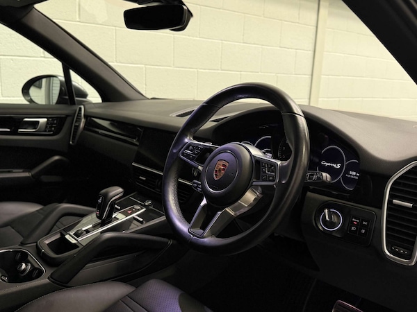 Used Porsche Cayenne 2019 for sale - 75453748: Photo 14