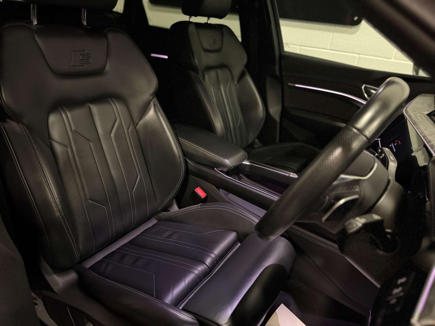 Used Audi e-tron 2021 for sale - 77249274: Photo 14