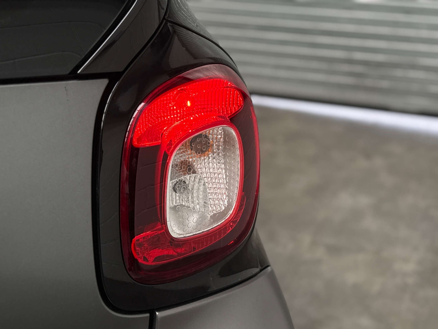 Used smart fortwo 2017 for sale - 77618892: Photo 12