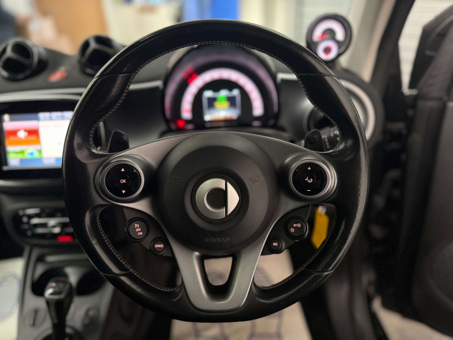 Used smart fortwo 2017 for sale - 77618892: Photo 13