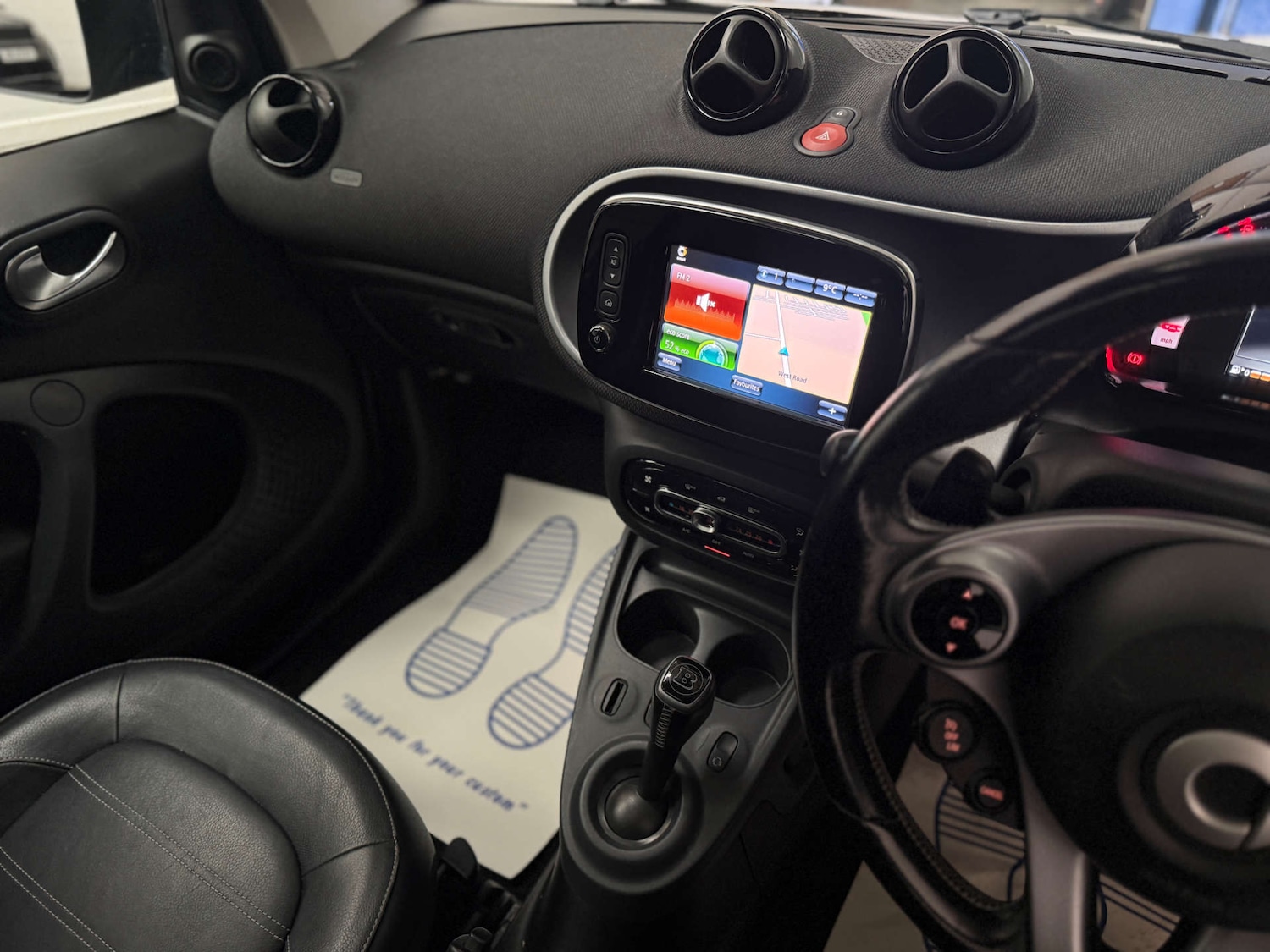 Used smart fortwo 2017 for sale - 77618892: Photo 19