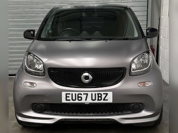 Used smart fortwo 2017 for sale - 77618892: Photo