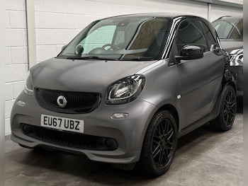 Used smart fortwo 2017 for sale - 77618892: Photo