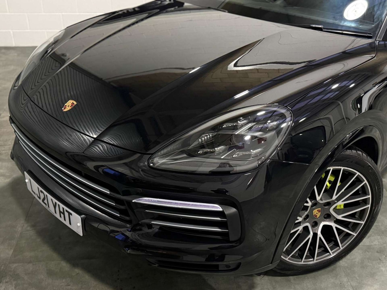Used Porsche Cayenne 2021 for sale - 77349811: Photo 11