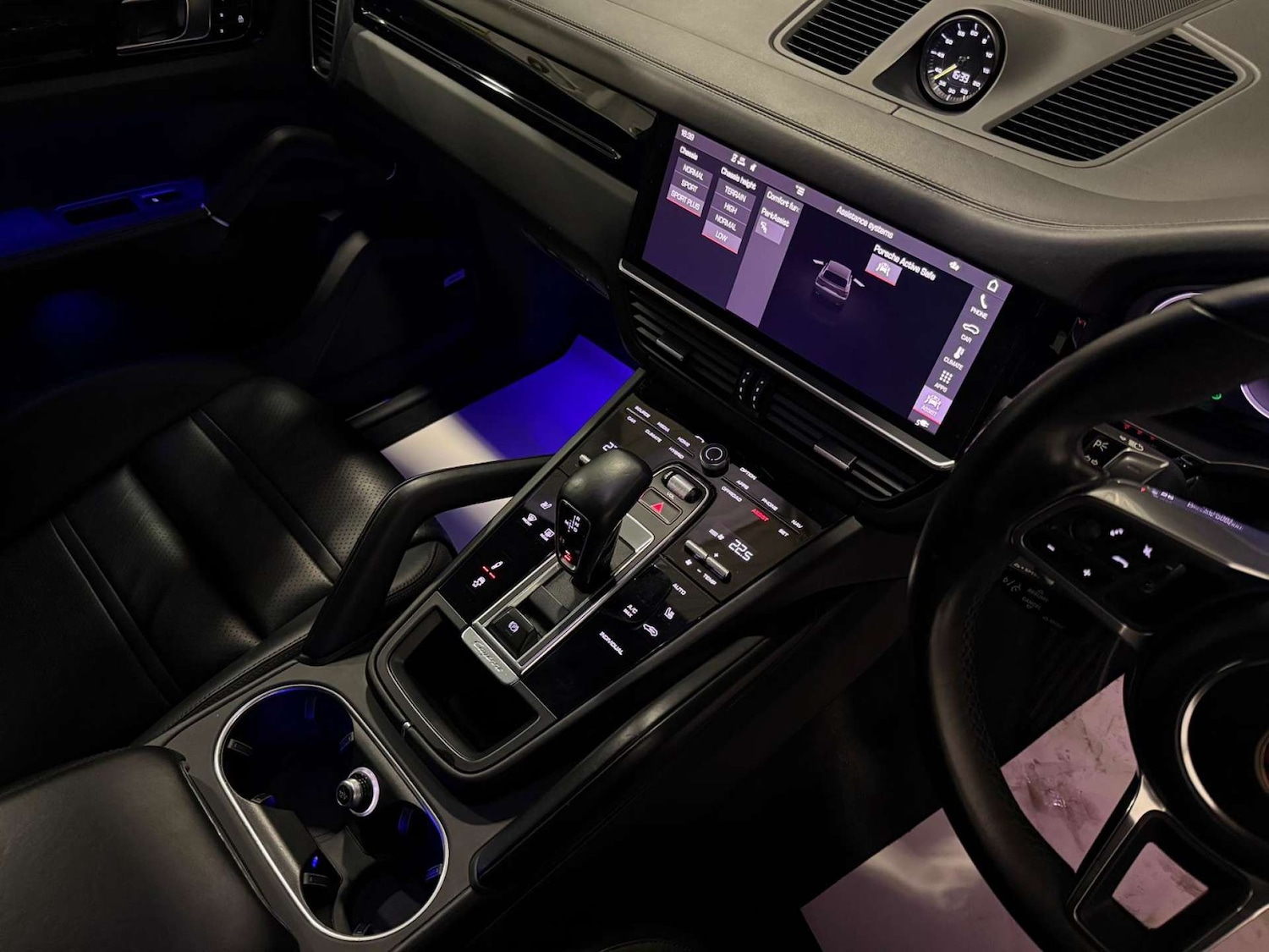 Used Porsche Cayenne 2021 for sale - 77349811: Photo 20