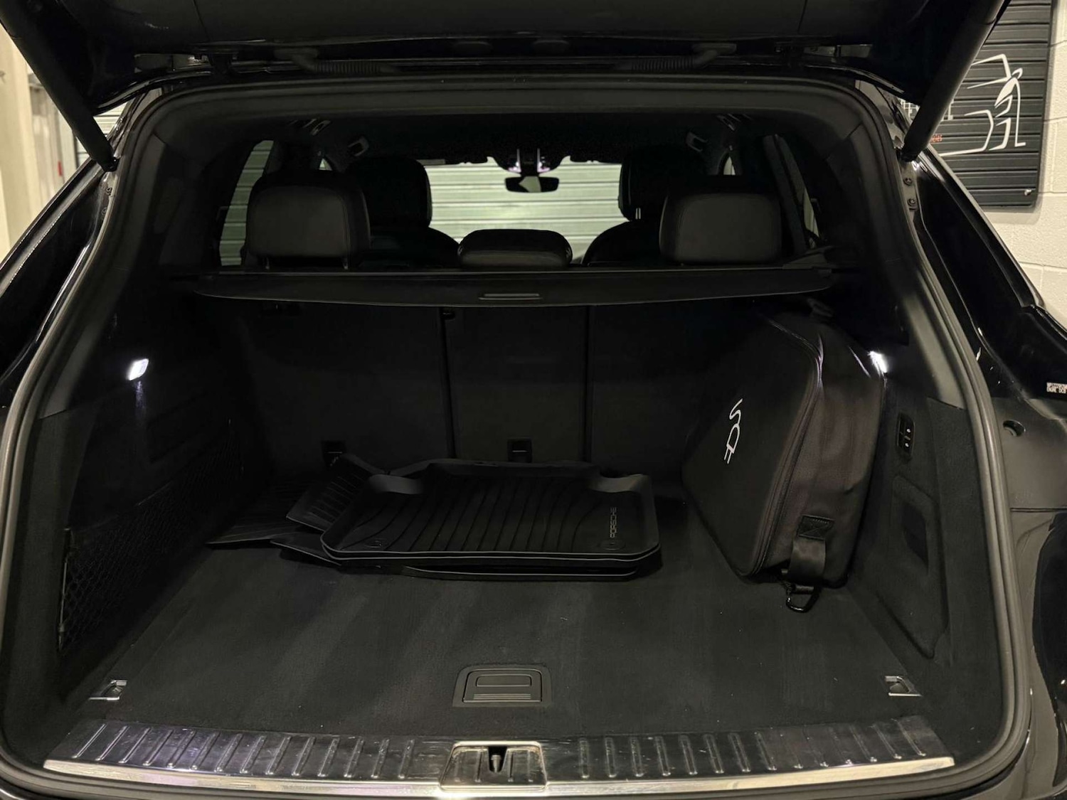 Used Porsche Cayenne 2021 for sale - 77349811: Photo 28