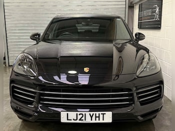 Used Porsche Cayenne 2021 for sale - 77349811: Photo