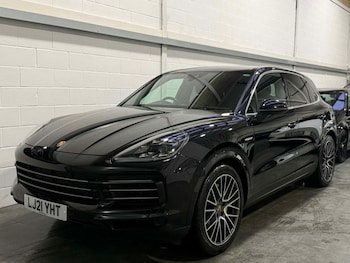 Used Porsche Cayenne 2021 for sale - 77349811: Photo