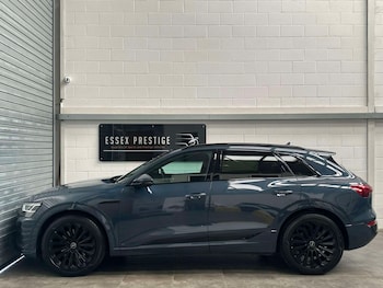 Used Audi Q8 2023 for sale - 78241929: Photo