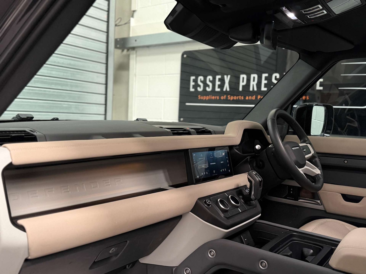 Used Land Rover Defender 2022 for sale - 76709165: Photo 16