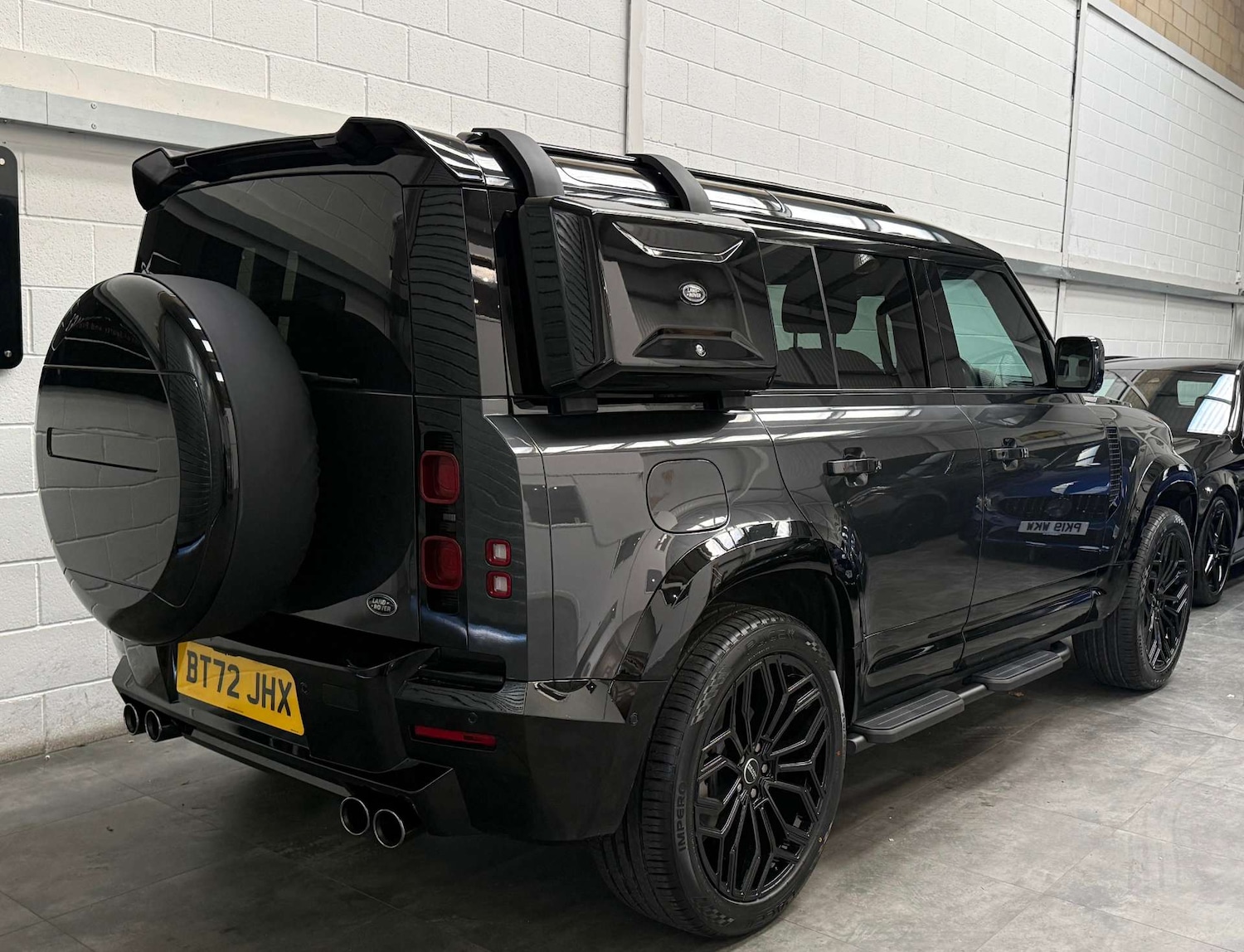 Used Land Rover Defender 2022 for sale - 76709165: Photo 6